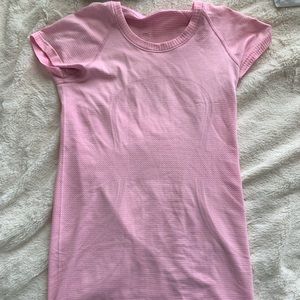 lulu swiftly tech short sleeve